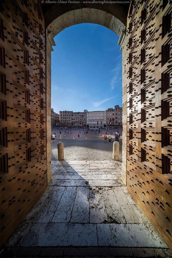 Tre Donzelle Siena