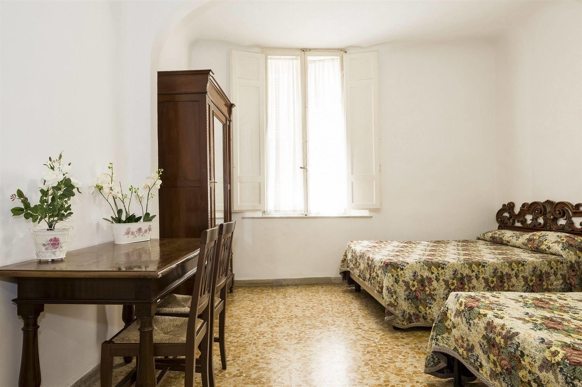 Tre Donzelle Hotel